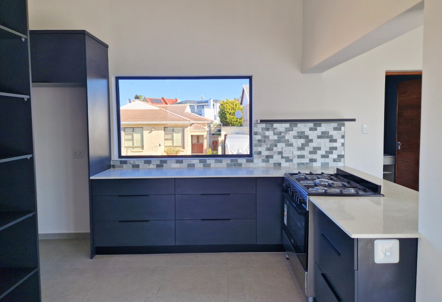 3 Bedroom Property for Sale in Wavecrest Eastern Cape